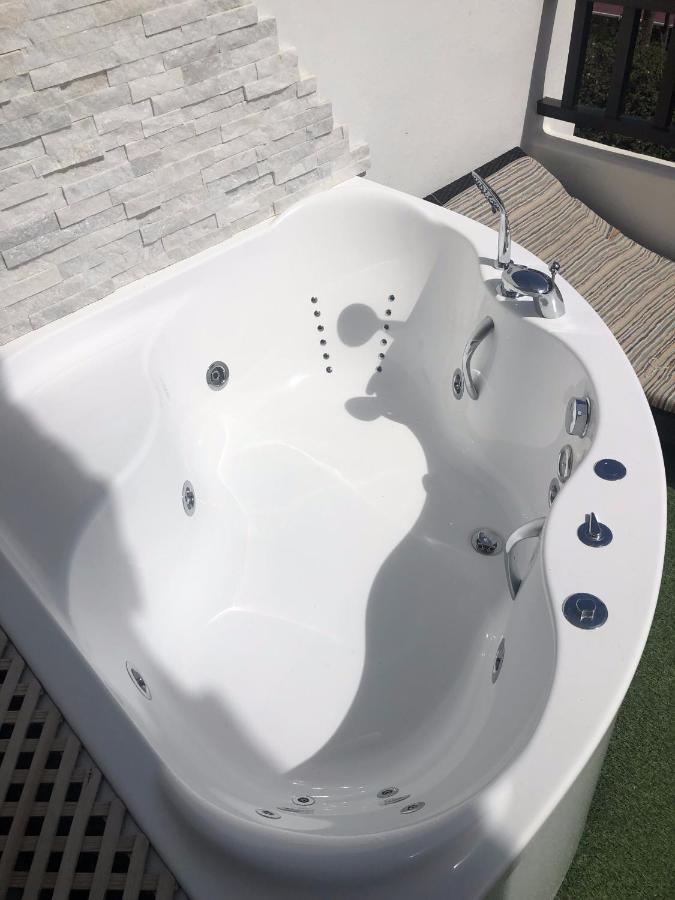 פלאייה דה לאס אמריקס Lux&2Jacuzzi. New! Golden Mile Las Americas, Parque Santiago 2. Pool Heated Sea Water 2 Bdr מראה חיצוני תמונה